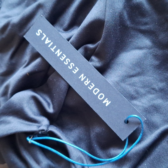 Nwt Tahari Modern Essentials Black Tank Top Size Medium - Picture 4 of 5